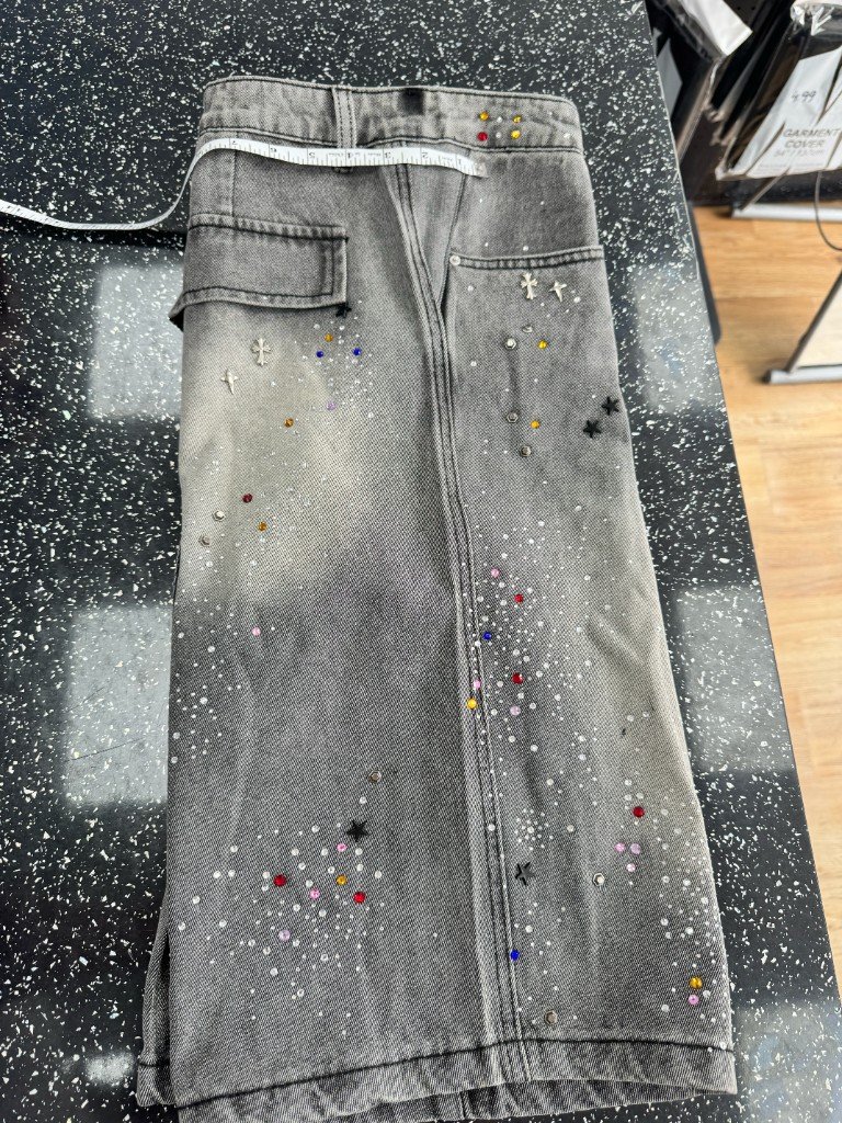 Vintage shorts: waist extended